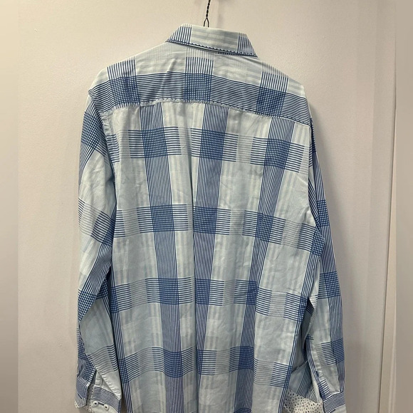 Bugatchi Men’s XL LS Dress Shirt - 100% cotton Blue/White Plaid Pattern - Picture 2 of 8